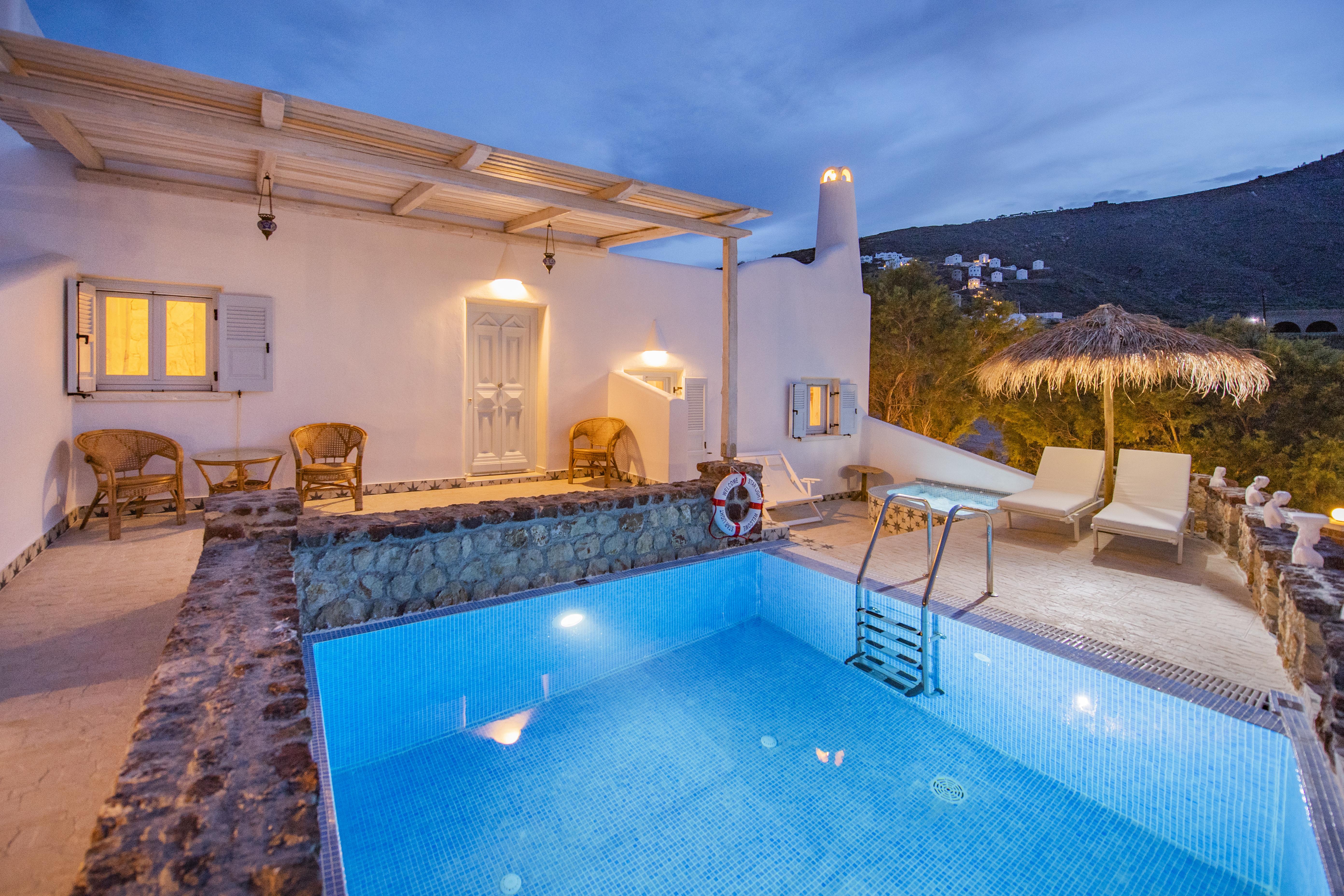 Starlight Luxury Seaside Villa & Suites إيميروفيغلي المظهر الخارجي الصورة