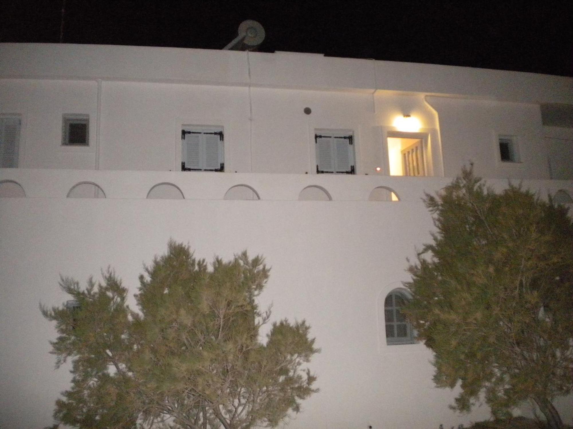 Starlight Luxury Seaside Villa & Suites إيميروفيغلي المظهر الخارجي الصورة