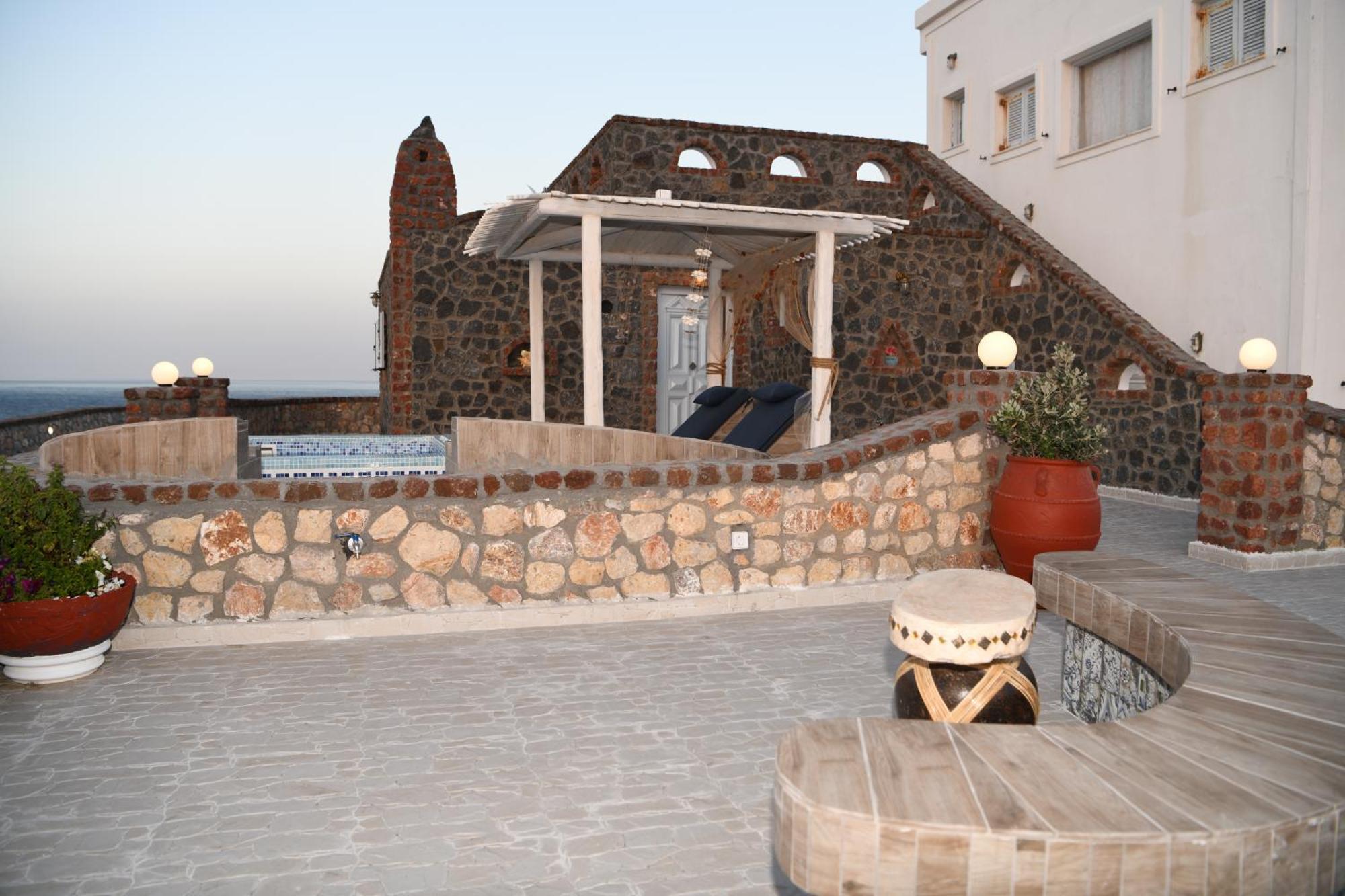 Starlight Luxury Seaside Villa & Suites إيميروفيغلي المظهر الخارجي الصورة